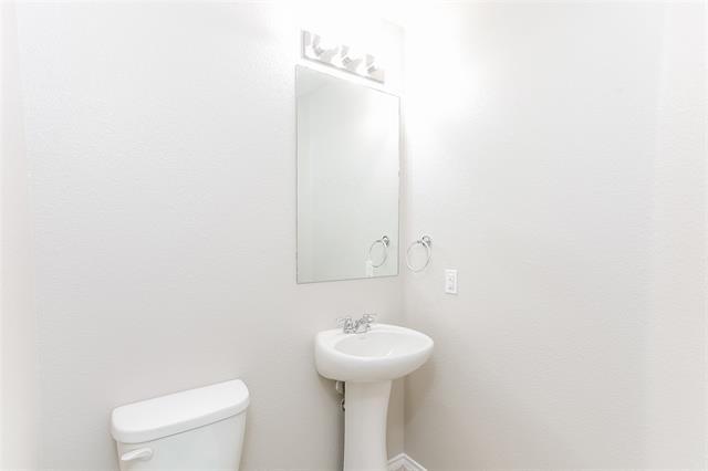 Foto del edificio - 1213 Basswood Ln