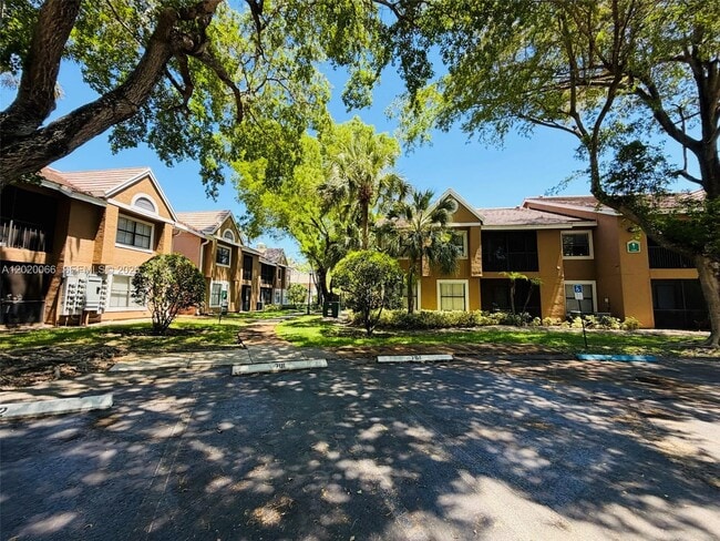 Building Photo - 15689 SW 106th Ln
