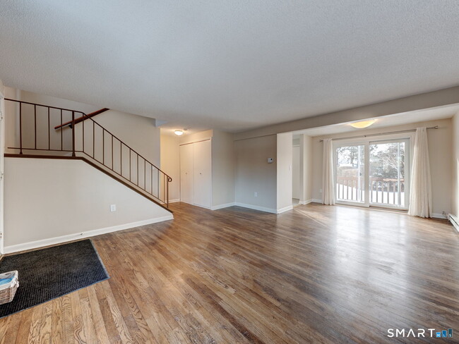 Foto del edificio - 275 Pierremount Ave