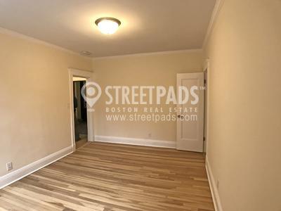 Building Photo - bedroom in Cambridge MA 02138