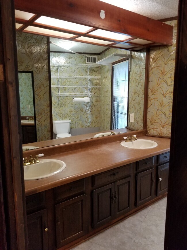 Foto del edificio - 9508 Powhatan Dr