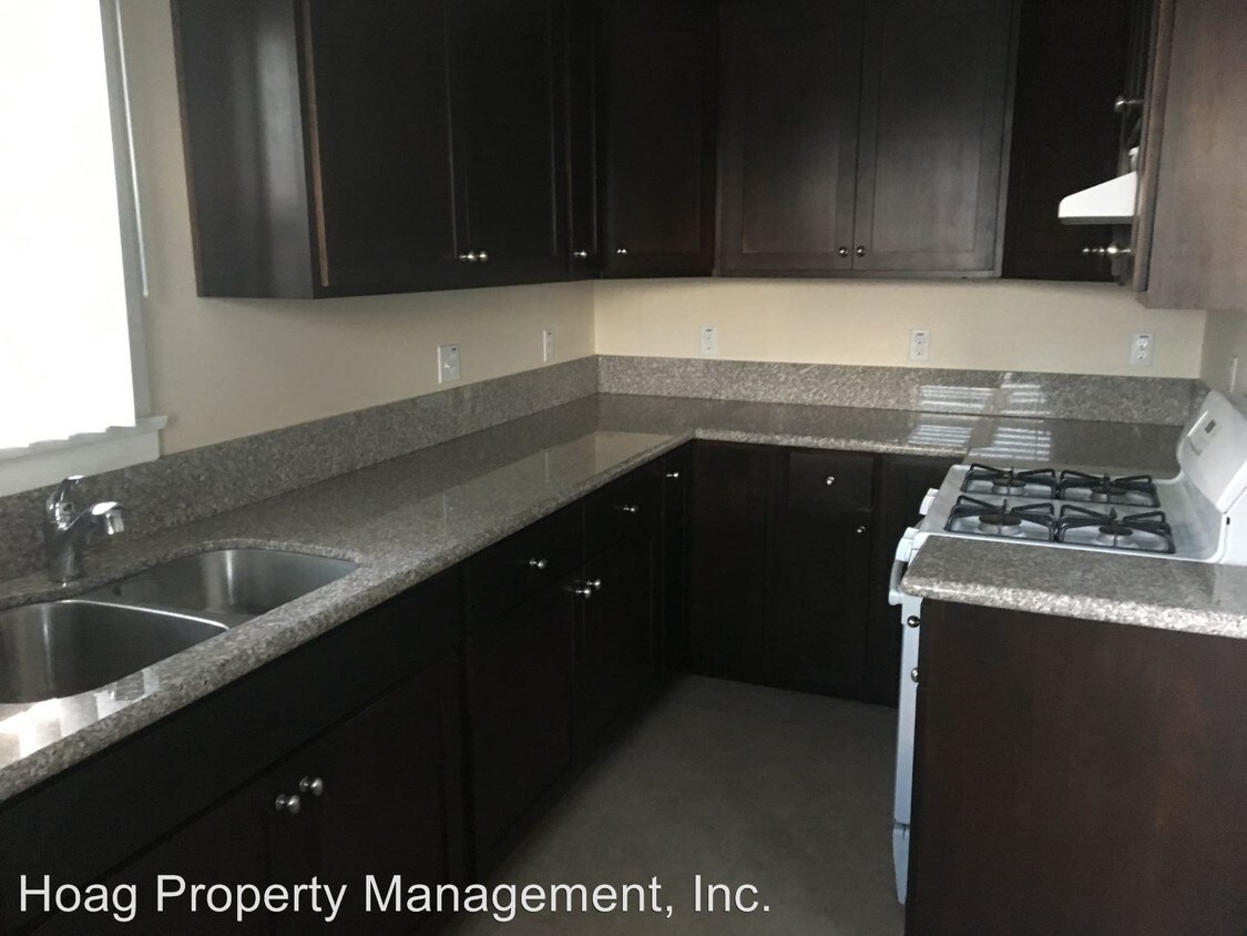 Foto principal - 819 W 4th St