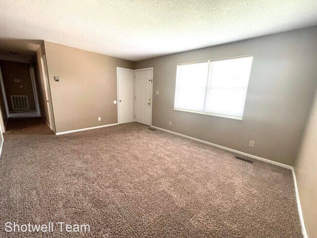 Building Photo - 4 br, 2 bath House - 7304 Meadowbrook Cir