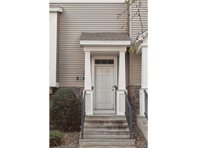 Building Photo - 408 Proft Pl