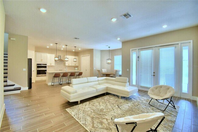Foto del edificio - 16331 Silver Grv Blvd