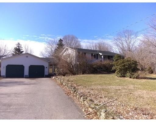 Foto principal - 1119 Dunhamtown Brimfield Rd