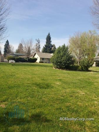 Foto del edificio - Redding Hilltop Apartments