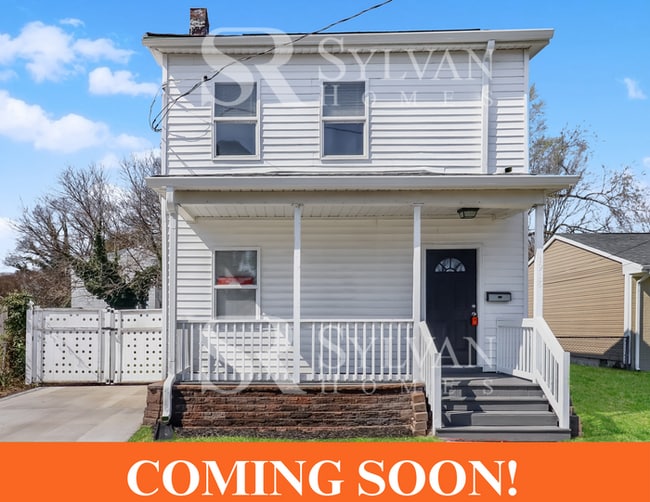 Life Just Got Better! - Life Just Got Better! House