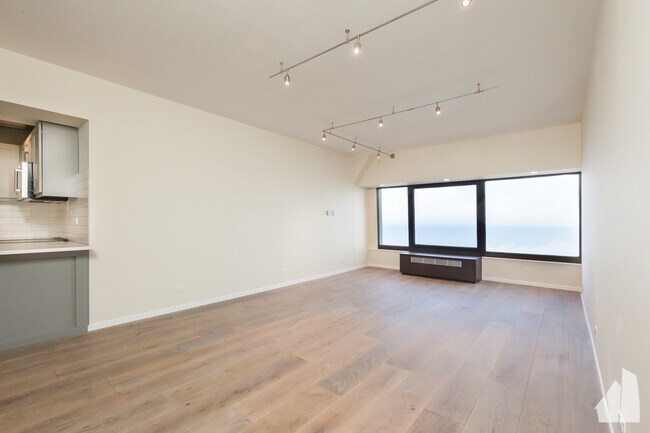 Building Photo - 175 E Delaware Plz