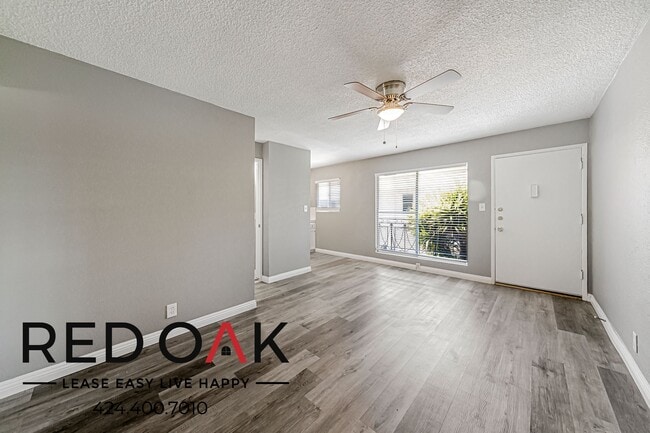 Building Photo - 1036 Normandie Ave