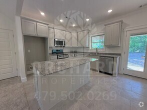 Building Photo - 11 Birsay Cir