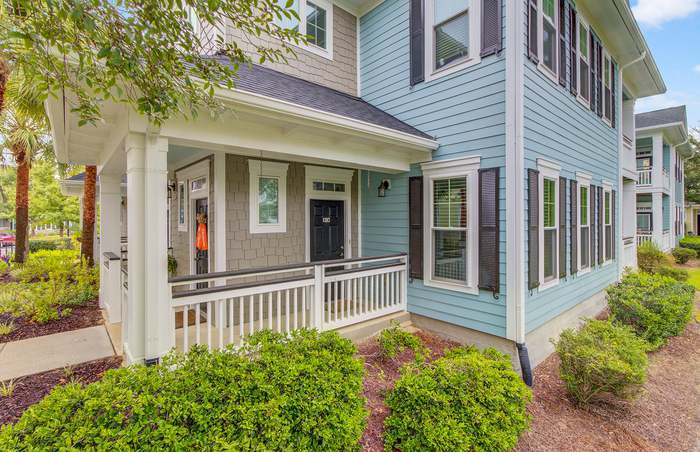 Primary Photo - 1225 Blakeway St