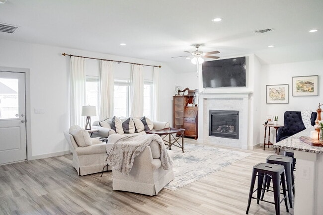 Foto del edificio - Gorgeous 4/2 in Cooper ISD