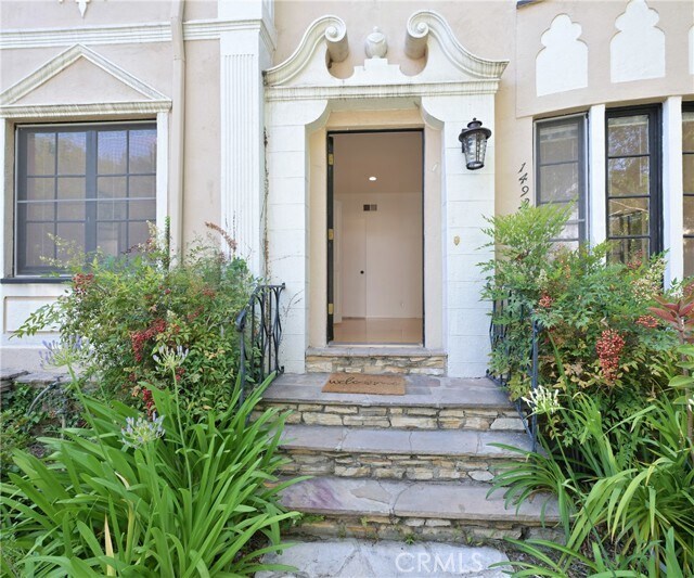 Foto del edificio - 149 Crescent Dr