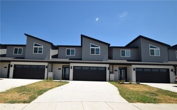 Building Photo - 540 Amethyst Rd