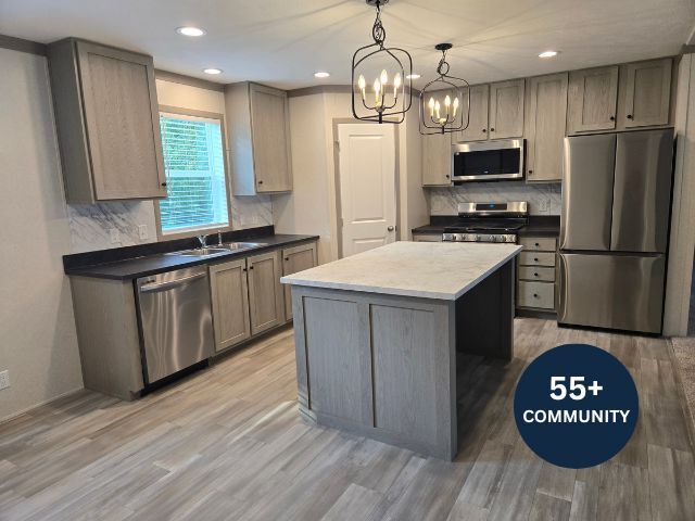 Foto principal - 1133 Yeomans St