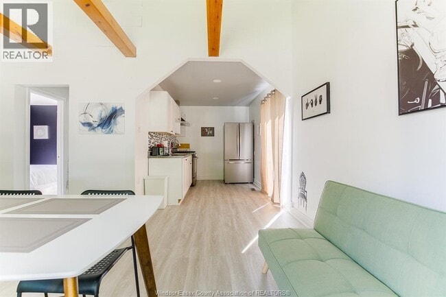 Photo du bâtiment - 1724 George Ave