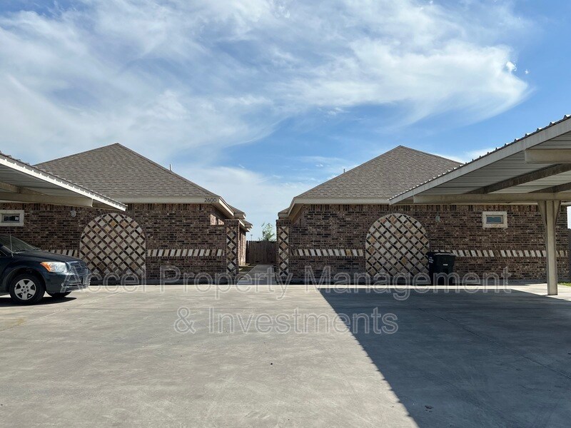 2600 E Garfield Ave Unit 3, Mission, TX 78573 Condo for Rent in