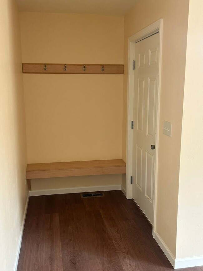 Foto del edificio - Brand new 3 bed, 2 bath Hamilton home