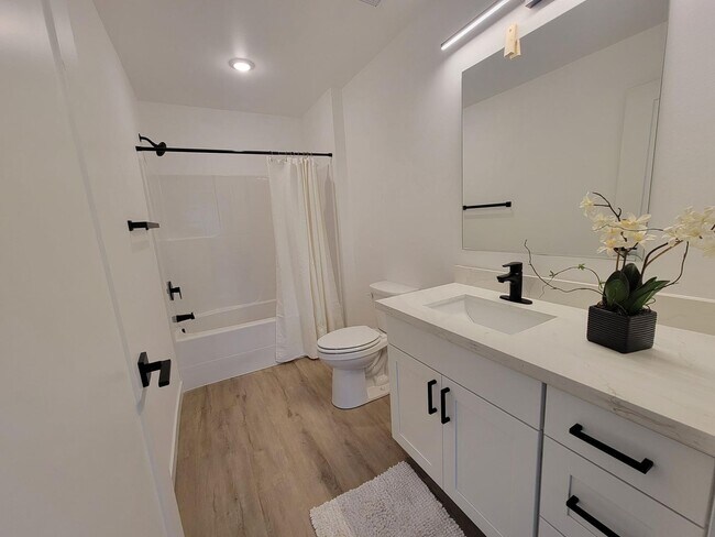Foto del interior - 602-24  Copperstone Townhomes