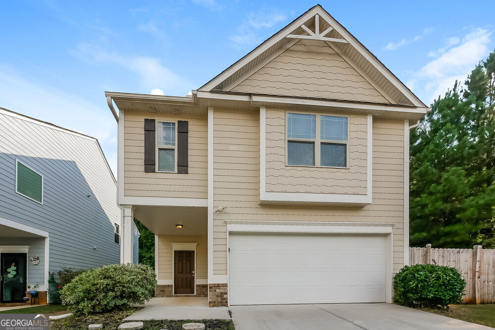 Primary Photo - 35 Southwind Cir