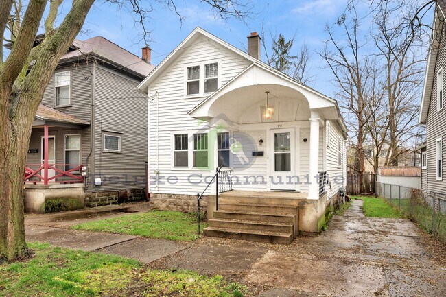 Foto del edificio - WEST SIDE! 2 Bedroom Single Family Home! JUST LISTED!