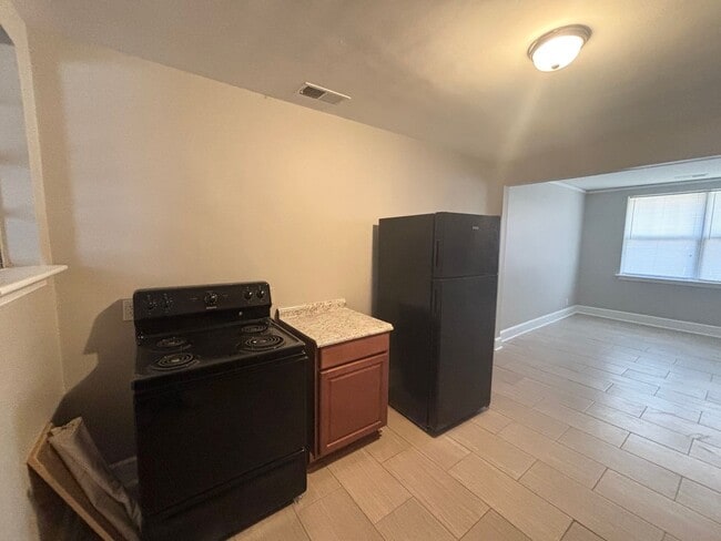 Foto del edificio - 938/940Woodlawn