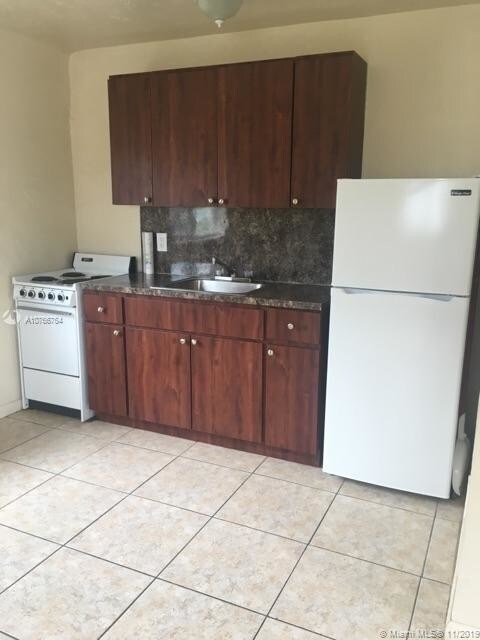 Foto del edificio - 13770 NE 20th Pl