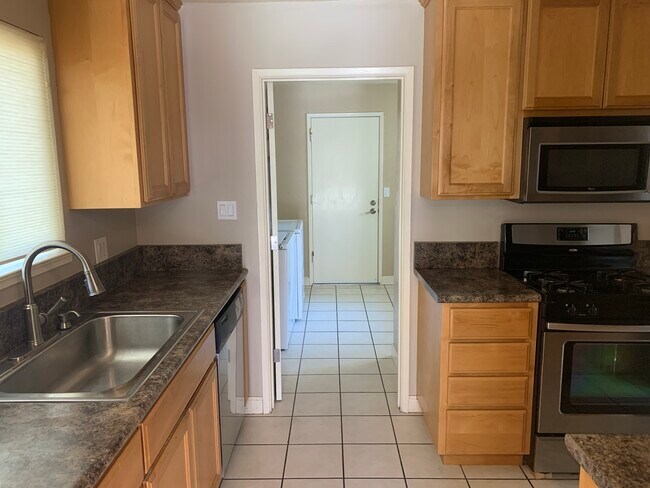 Building Photo - 8990 Gulfport Way
