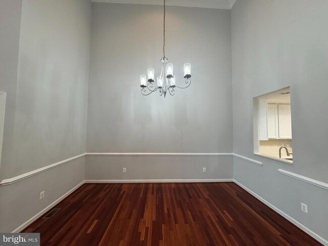 Building Photo - 15028 Gaffney Cir