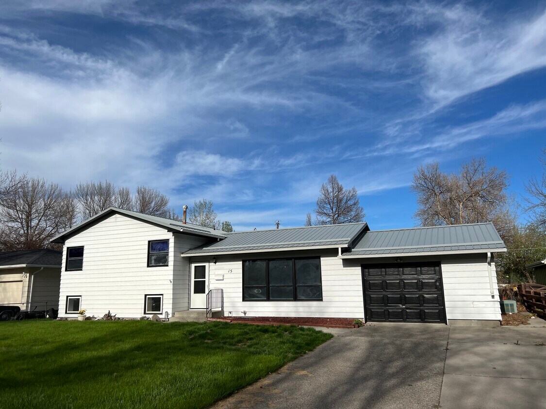 15 Campbell Dr, Billings, MT 59102 House Rental in Billings, MT