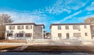 Building Photo - 115 7th Ave N