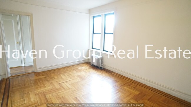 Foto del edificio - 2825 Grand Concourse