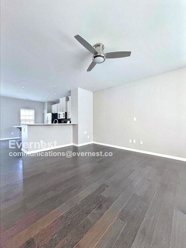 Foto del edificio - 4123 Audubon Pk Dr
