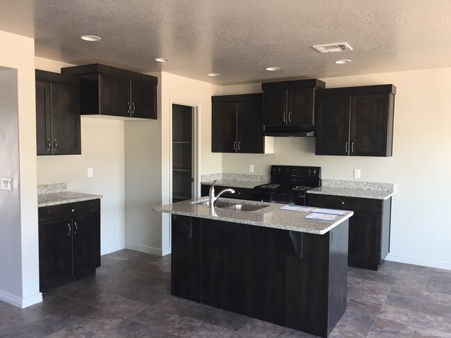 Building Photo - 3586 E Antares Ln