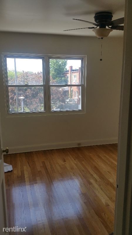 Foto del edificio - 4145 Crest Heights Rd