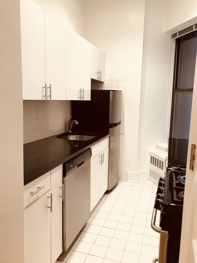 Foto del edificio - 650 Amsterdam Ave
