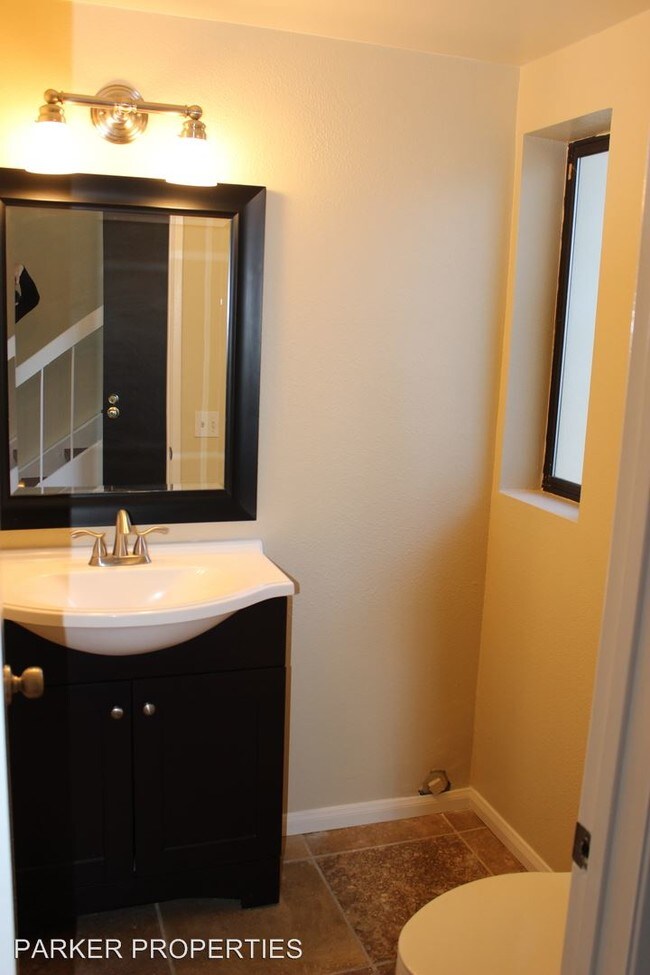 Foto del edificio - 1156 Via Loma Vis