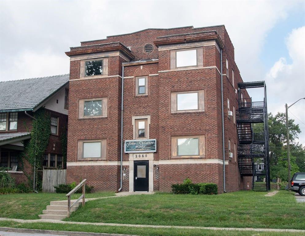 Primary Photo - 2060 N Delaware St