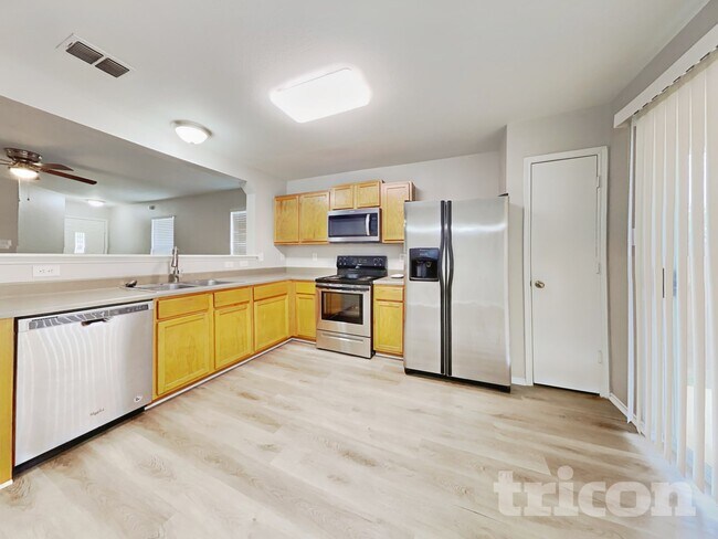 Foto del edificio - 12222 Autumn Cherry