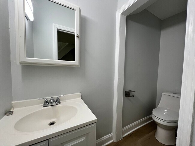 Photo - Spacious 3bed/1.5bath rehabbed House! Section 8 Only