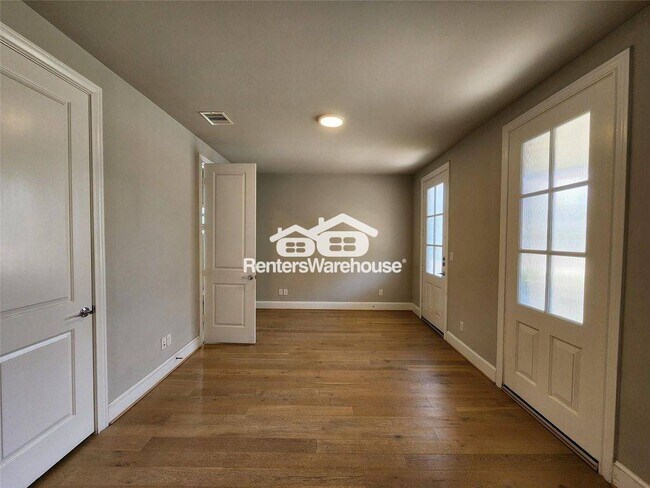 Building Photo - 2609 Cottage Grove Green Dr