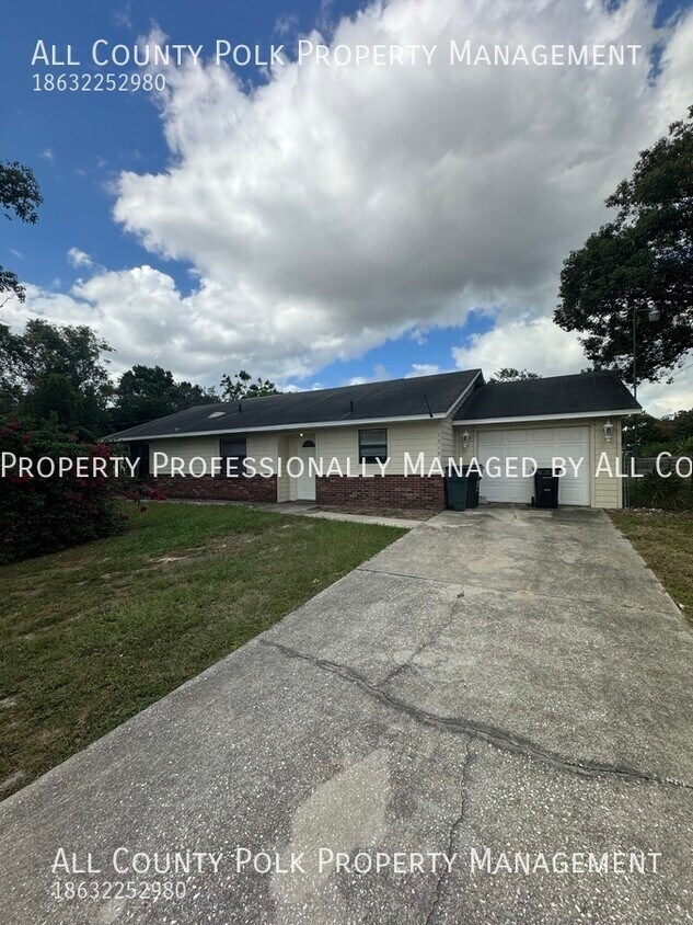 Great 3 Bedroom 2 Bath House in Babson Park! House Rental in Babson