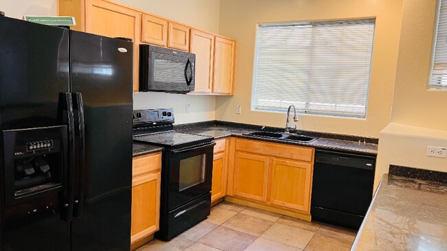 Foto del edificio - 1437 N 80th Ln
