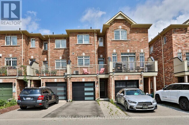 Building Photo - 45 Dundas Way
