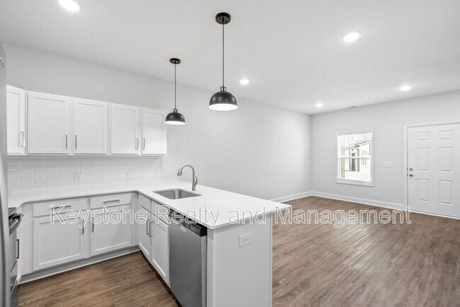Foto del edificio - 760-D-102 Tracy Ln