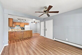 Building Photo - 5995 W Hampden Ave