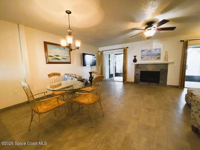 Foto del edificio - 403 Hayes Ave