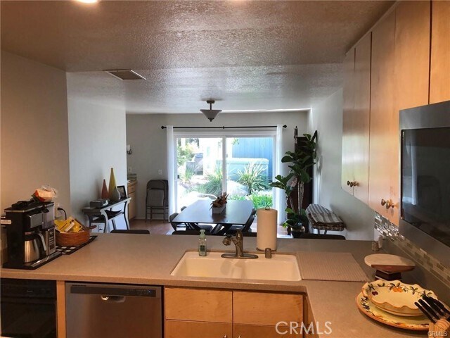 Foto del edificio - 3445 Hollow Brook Cir