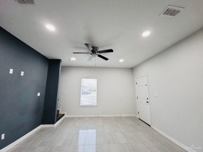 Building Photo - 2101 Taxco Ct